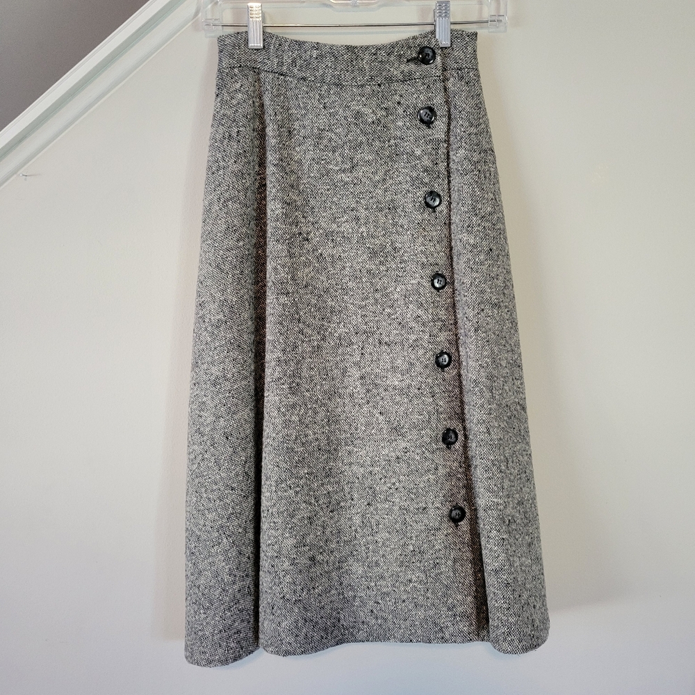 Orvis Gray Button-Front Skirt